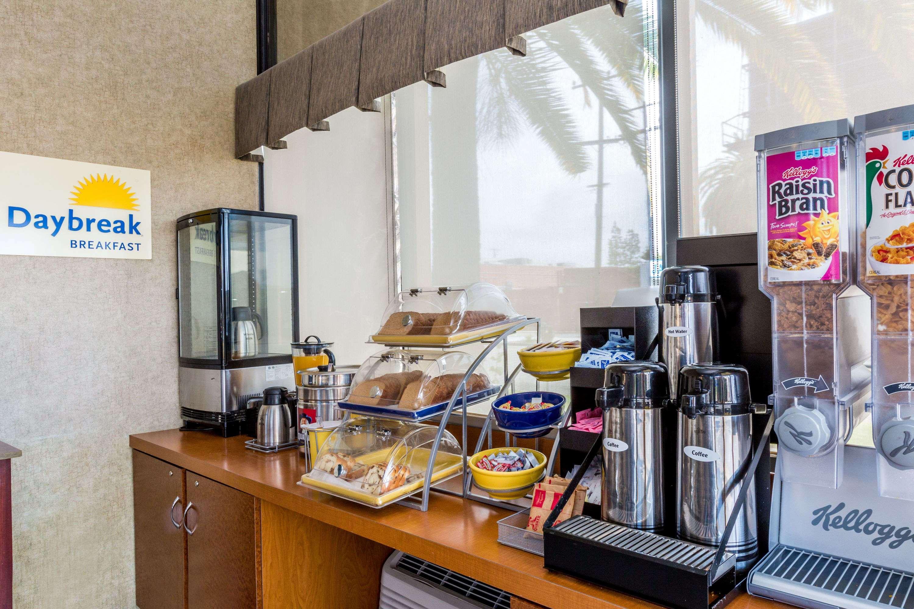 Days Inn By Wyndham Los Angeles Lax/Venicebch/Marina Delray Inglewood Exteriér fotografie